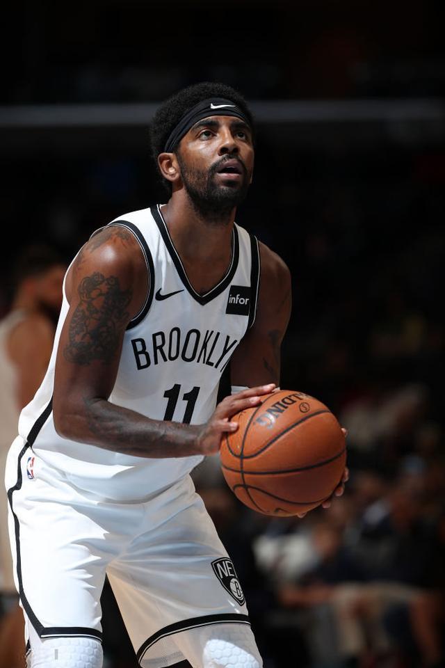 于球场上的 于球场上的