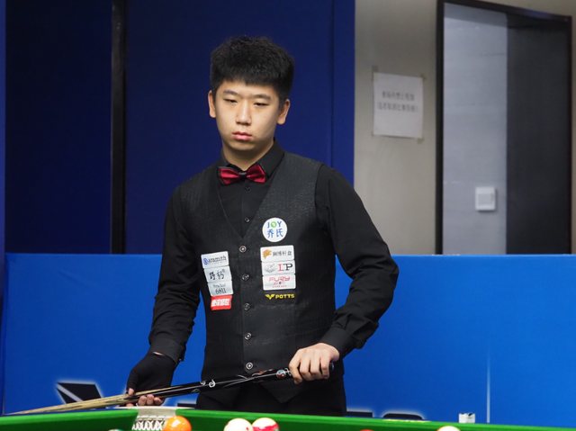 尤为引人注 尤为引人注