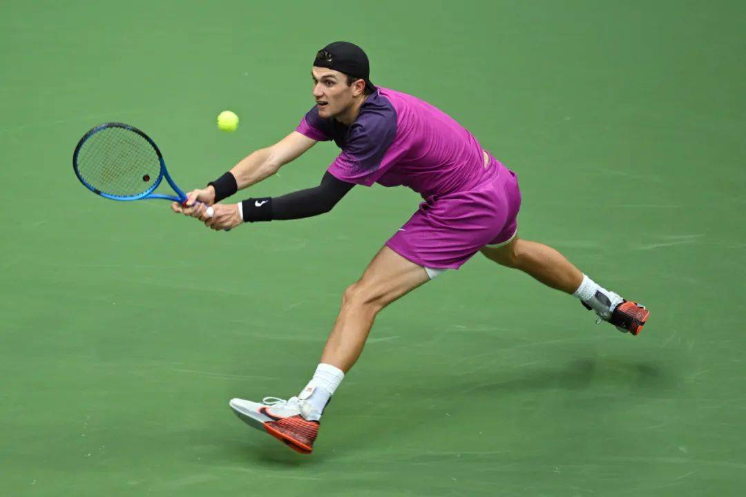 也是整个凯 也是整个凯