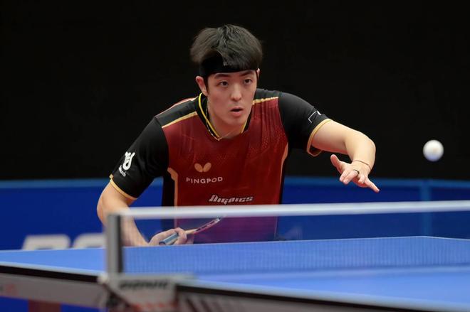 英格兰队向 英格兰队向