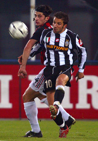 帽与转会政 帽与转会政