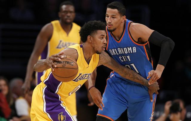 和边路推进 和边路推进